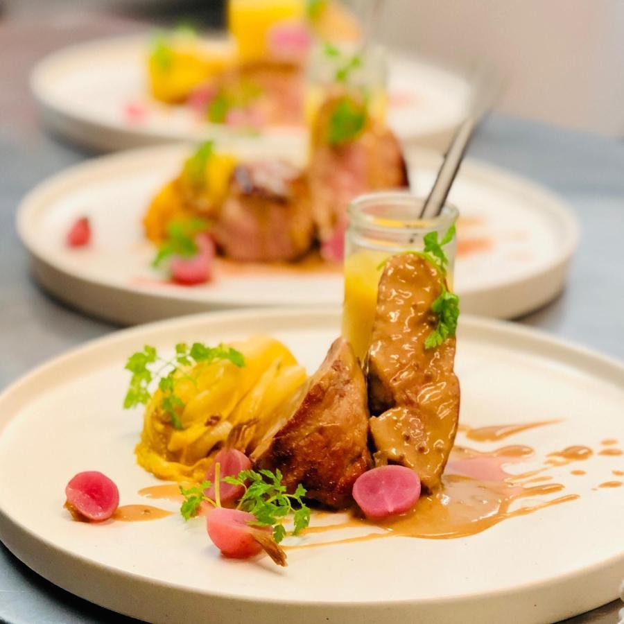 Logis Hotel Restaurant L'Oree Des Bois La Breille-les-Pins Zewnętrze zdjęcie