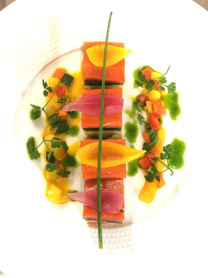 Logis Hotel Restaurant L'Oree Des Bois La Breille-les-Pins Zewnętrze zdjęcie